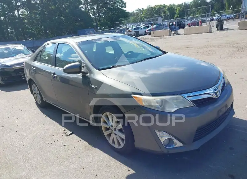 2012 Toyota CAMRY фото