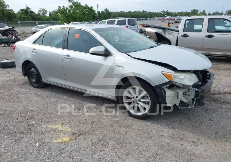 2012 Toyota CAMRY фото