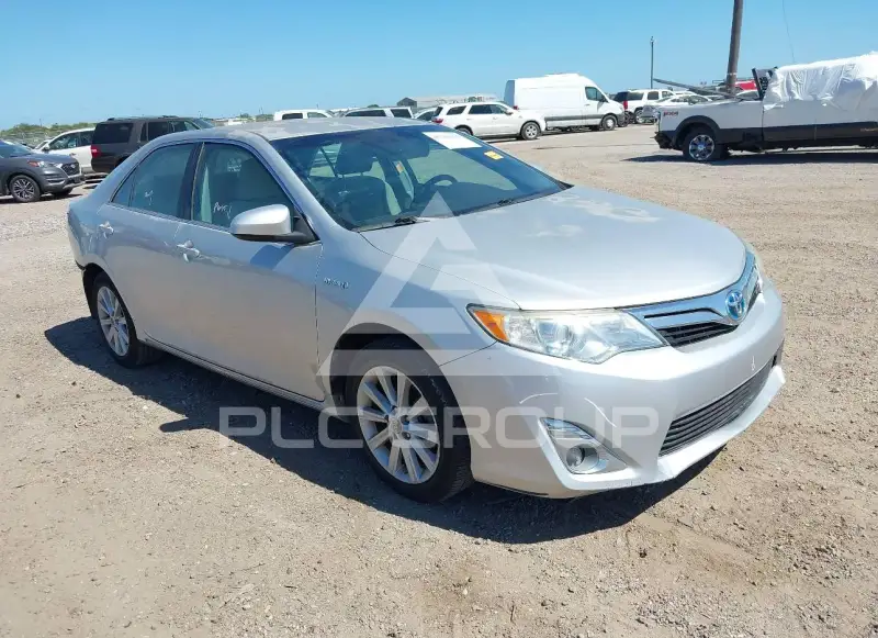 2012 Toyota CAMRY photo