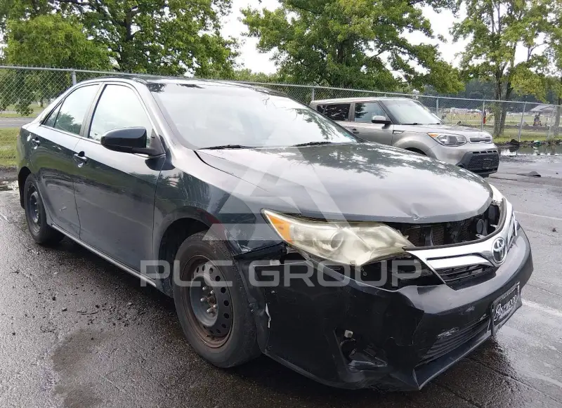2012 Toyota CAMRY фото