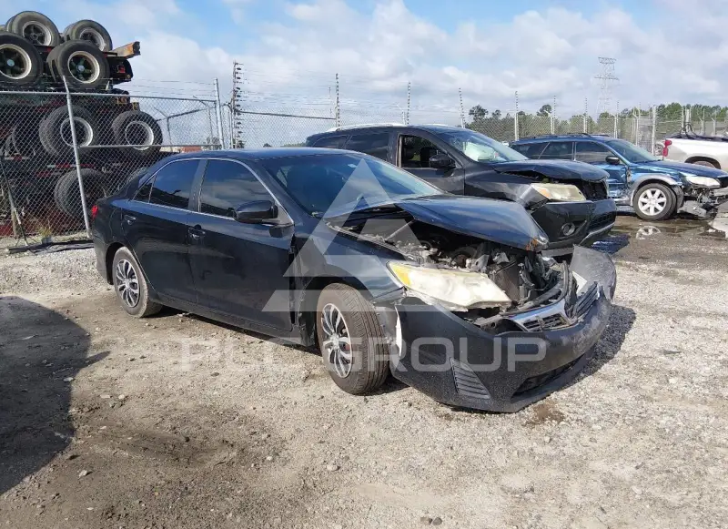 2012 Toyota CAMRY фото
