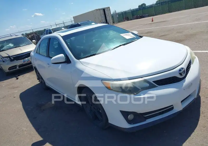 2012 Toyota CAMRY photo