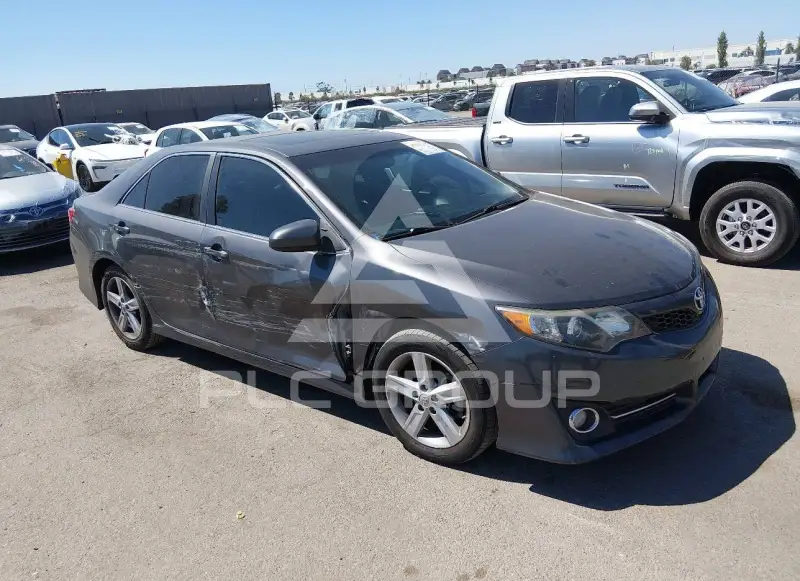 2012 Toyota CAMRY photo