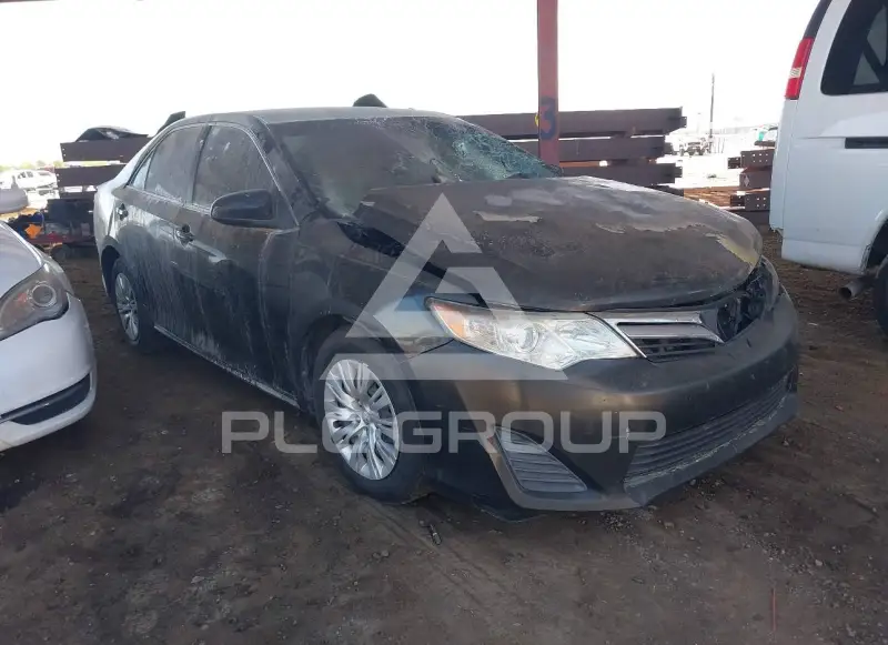 2012 Toyota CAMRY фото