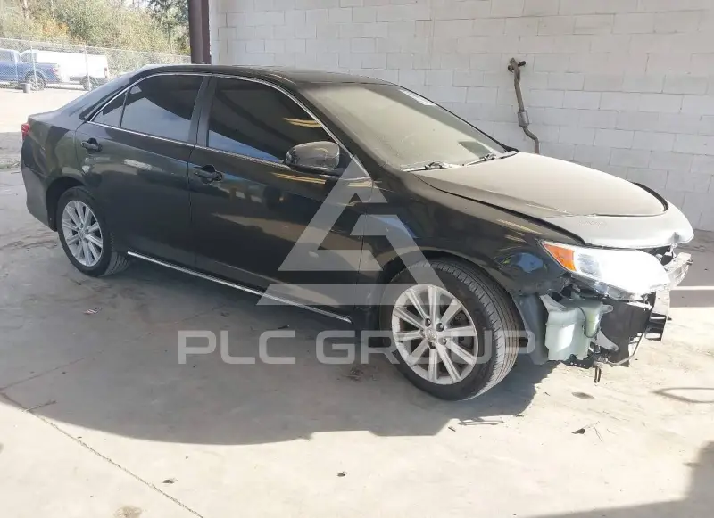 2012 Toyota CAMRY фото