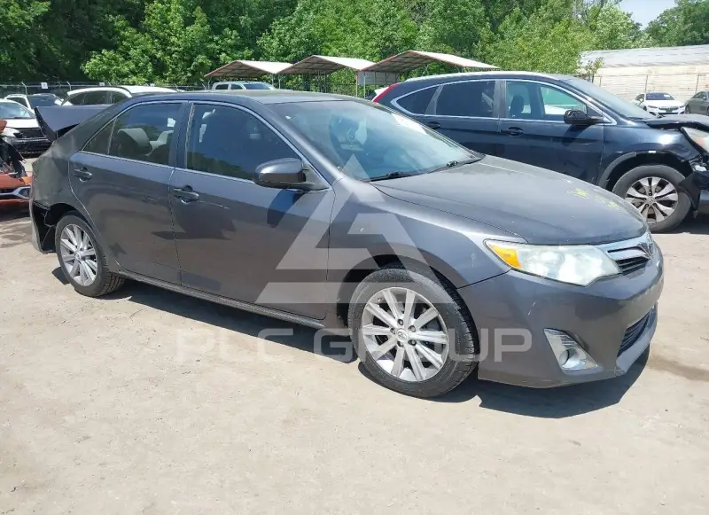2012 Toyota CAMRY фото
