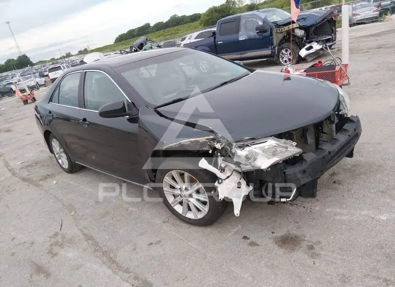 2012 Toyota CAMRY фото