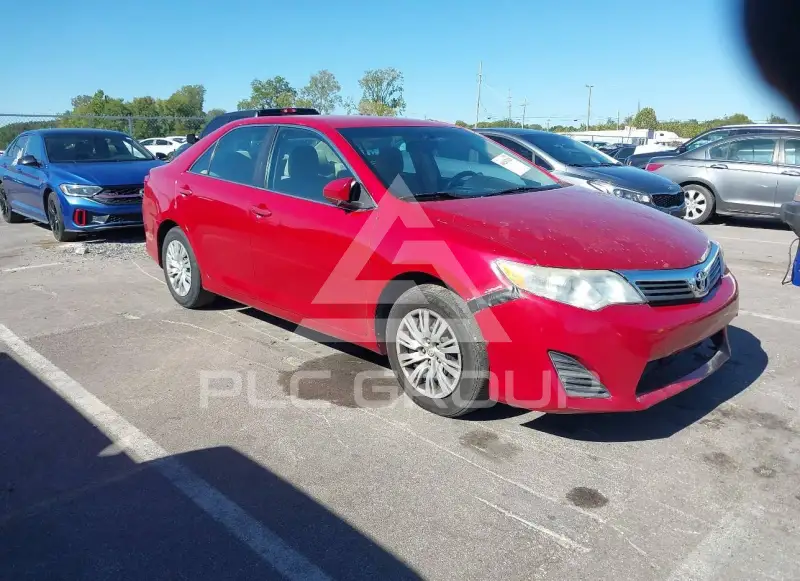 2012 Toyota CAMRY фото