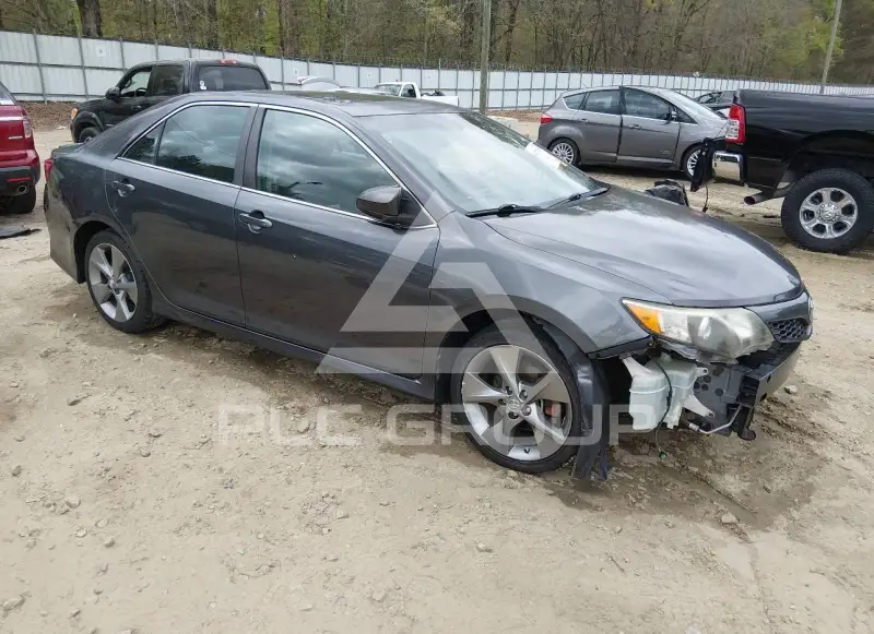 2012 Toyota CAMRY фото