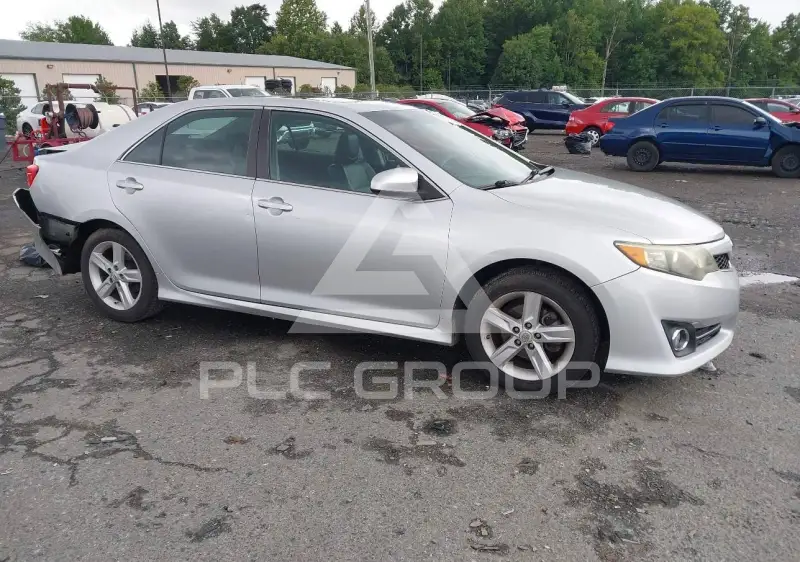 2012 Toyota CAMRY photo