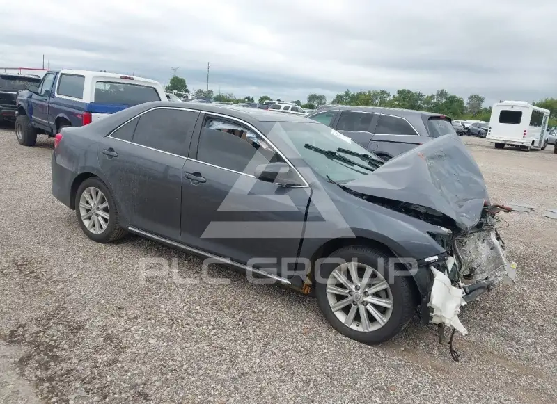 2012 Toyota CAMRY фото