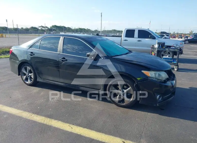 2012 Toyota CAMRY photo