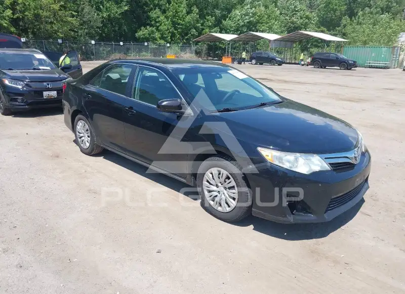 2012 Toyota CAMRY photo