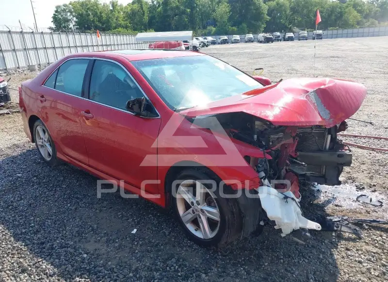 2012 Toyota CAMRY фото