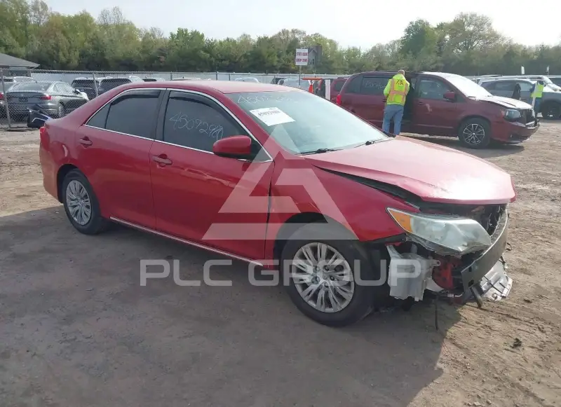 2012 Toyota CAMRY фото