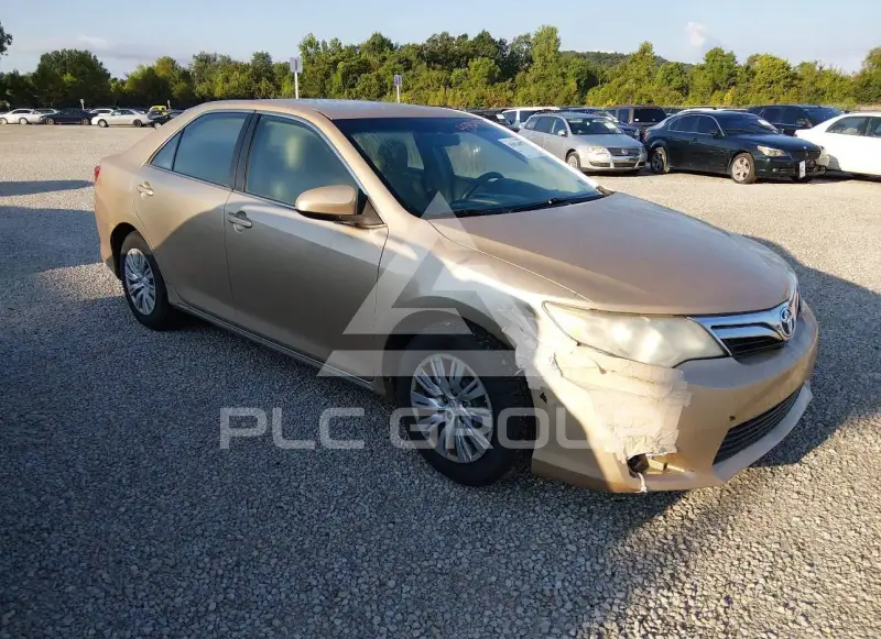 2012 Toyota CAMRY фото