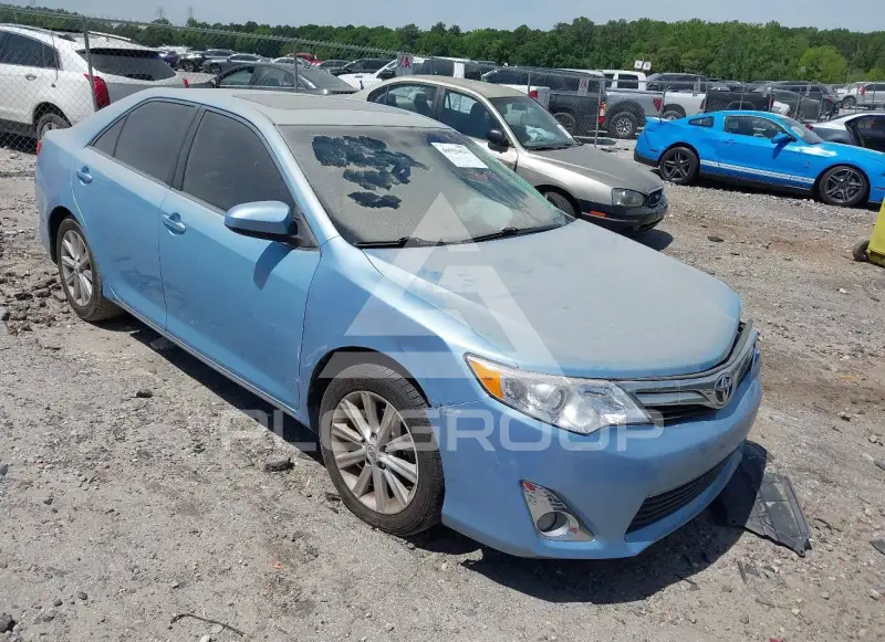 2012 Toyota CAMRY фото
