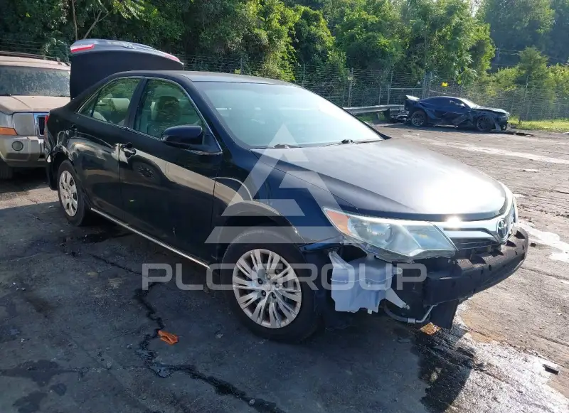 2012 Toyota CAMRY фото