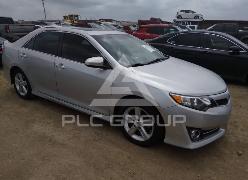 2012 Toyota CAMRY фото