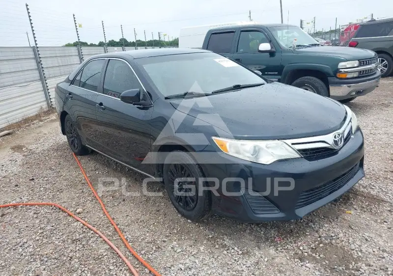 2012 Toyota CAMRY photo