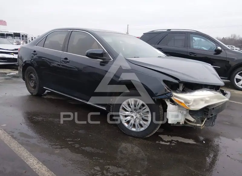 2012 Toyota CAMRY фото