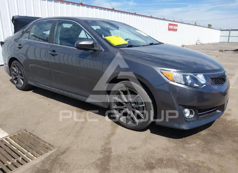2012 Toyota CAMRY фото