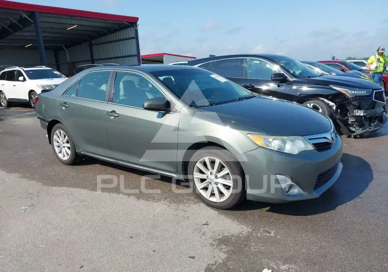 2012 Toyota CAMRY фото