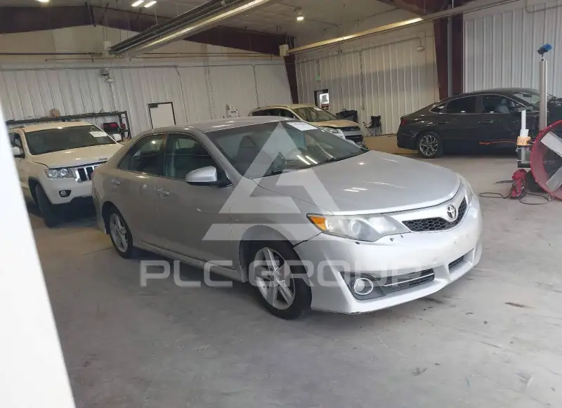 2012 Toyota CAMRY photo