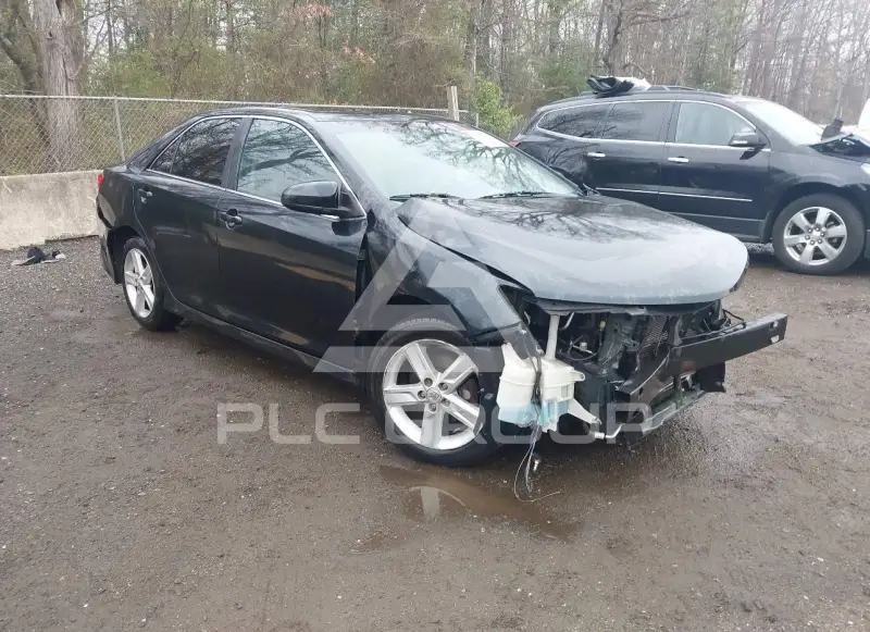 2012 Toyota CAMRY фото