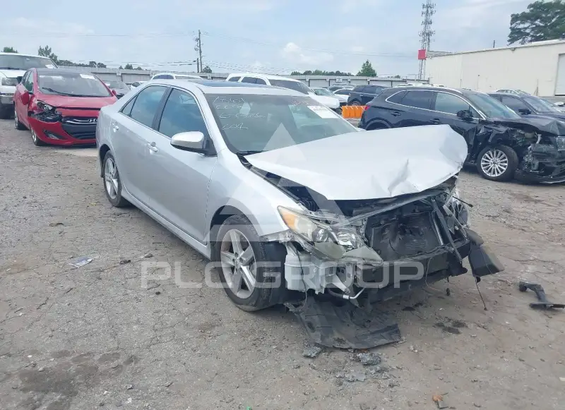 2012 Toyota CAMRY photo