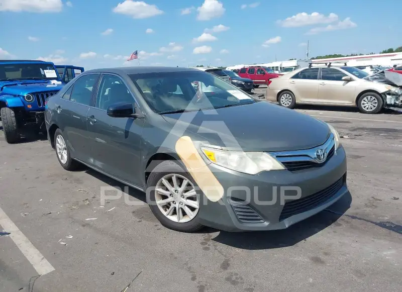 2012 Toyota CAMRY фото