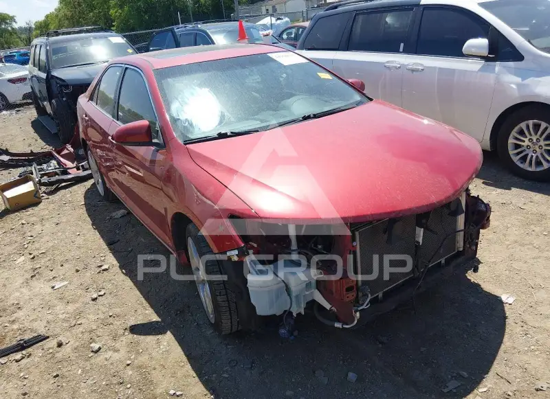 2012 Toyota CAMRY фото
