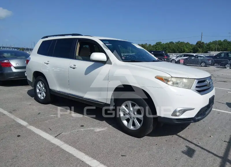 2012 Toyota Highlander фото