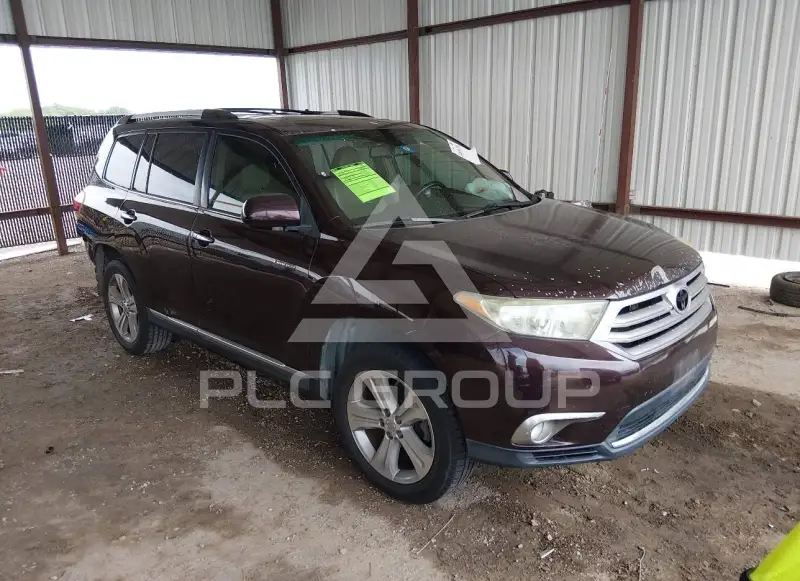 2012 Toyota Highlander photo