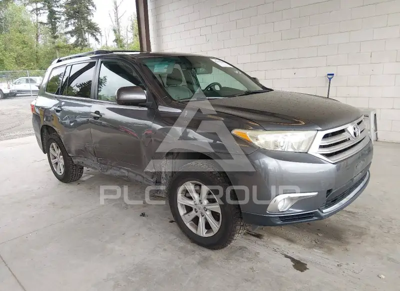 2012 Toyota Highlander фото