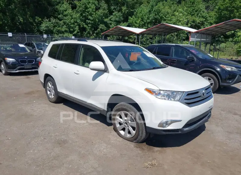 2012 Toyota Highlander фото