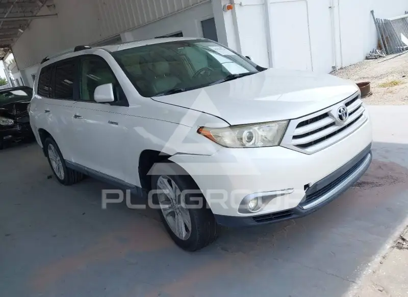 2012 Toyota Highlander фото