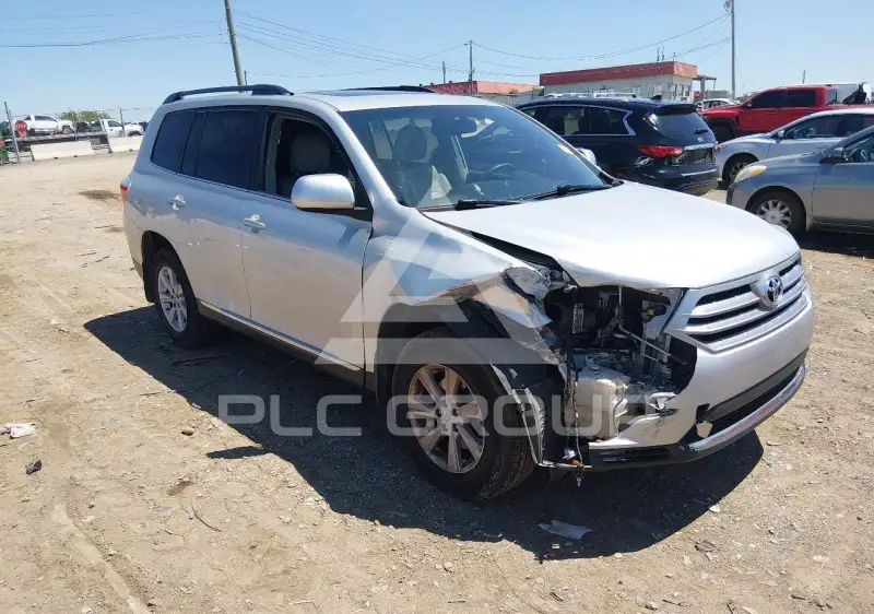 2012 Toyota Highlander фото