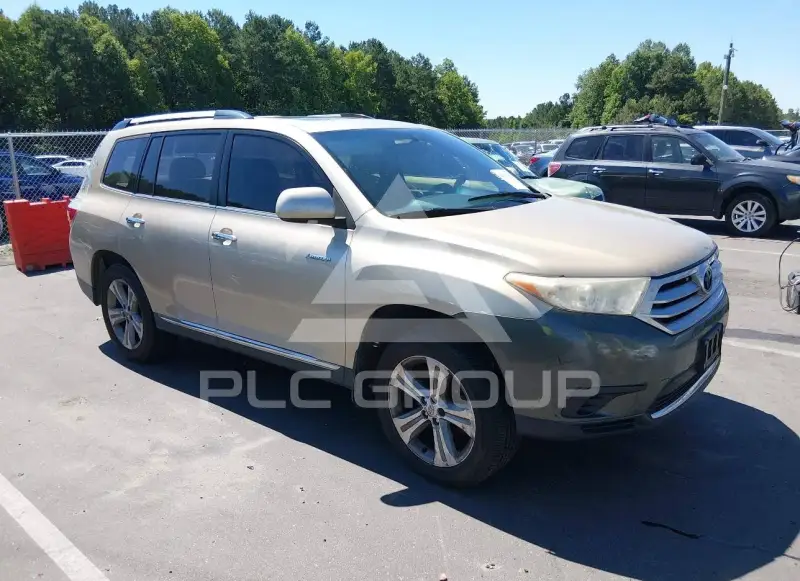 2012 Toyota Highlander фото
