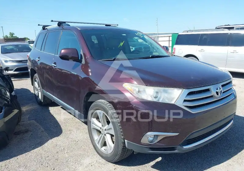 2012 Toyota Highlander photo