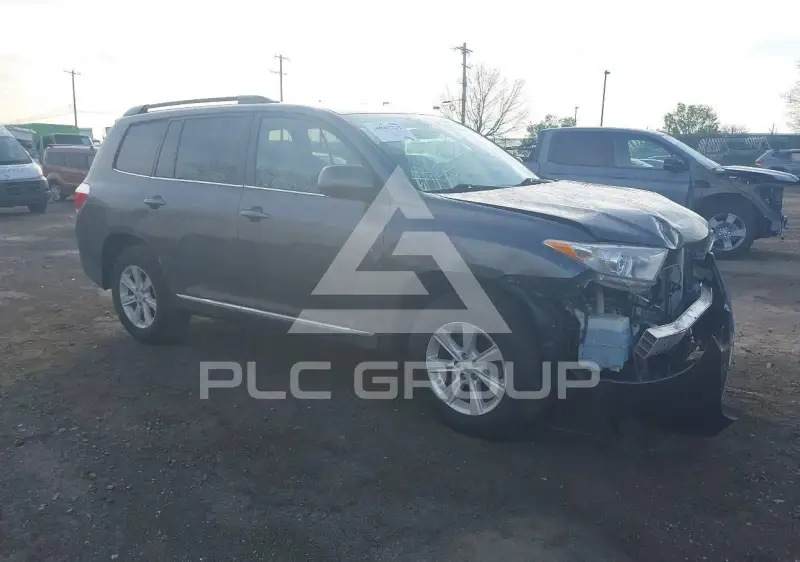 2012 Toyota Highlander photo