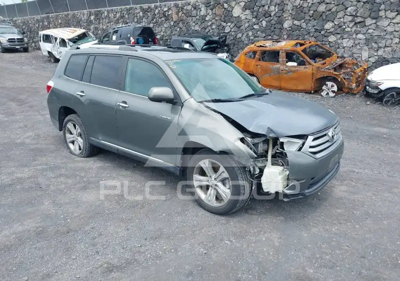 2012 Toyota Highlander фото