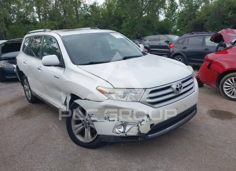 2012 Toyota Highlander фото