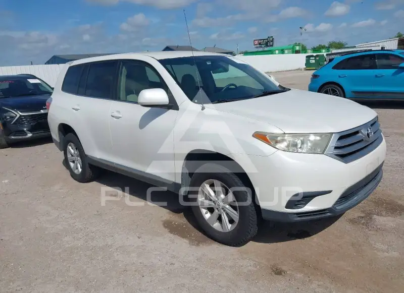 2012 Toyota Highlander photo