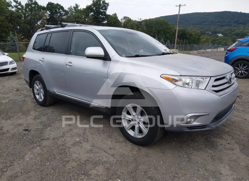 2012 Toyota Highlander photo