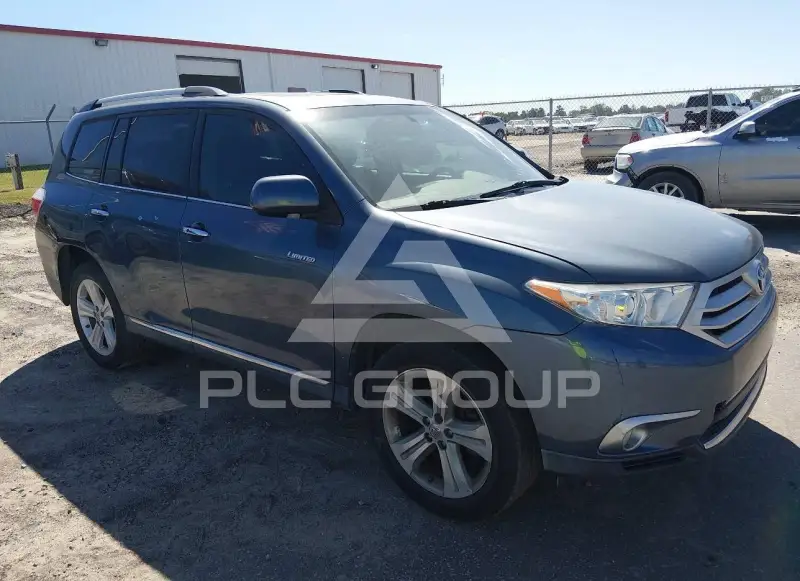 2012 Toyota Highlander фото