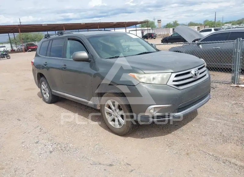 2012 Toyota Highlander photo