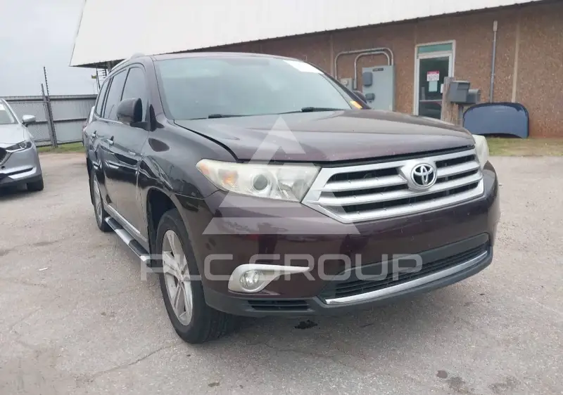 2012 Toyota Highlander фото