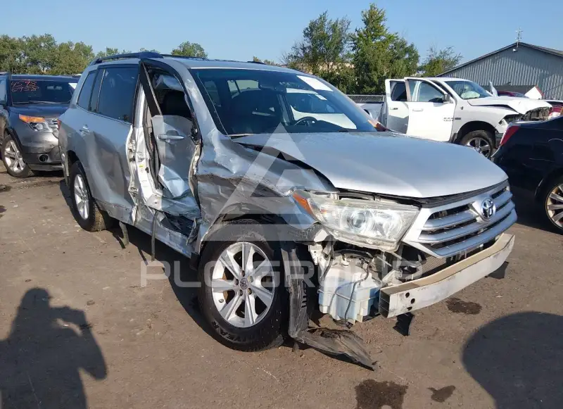 2012 Toyota Highlander фото