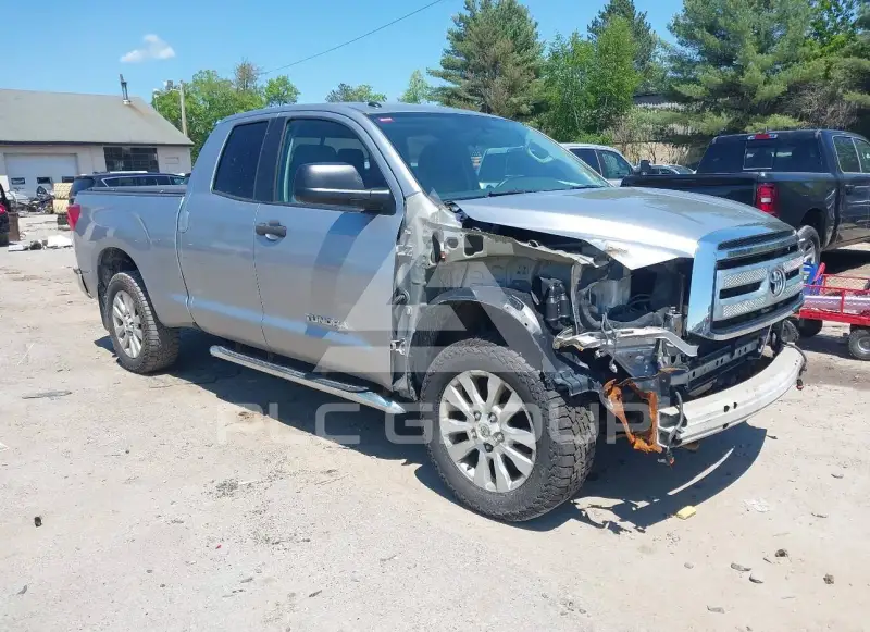 2012 Toyota TUNDRA photo